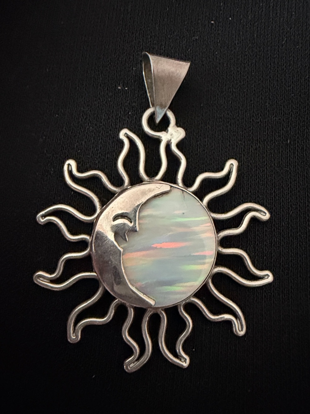 Vintage 925 sterling silver Sun / Moon pendant with opal gemstone